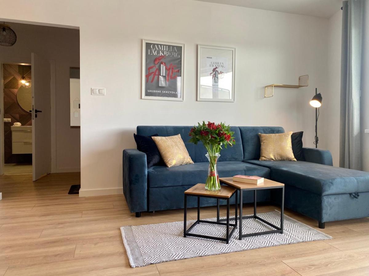 Apartament Camilli Lackberg イェレニャ・グーラ エクステリア 写真