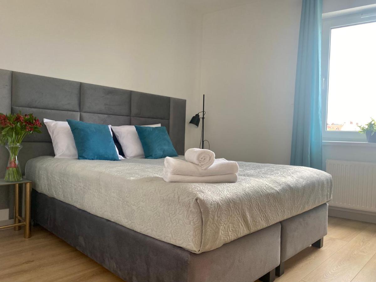 Apartament Camilli Lackberg イェレニャ・グーラ エクステリア 写真